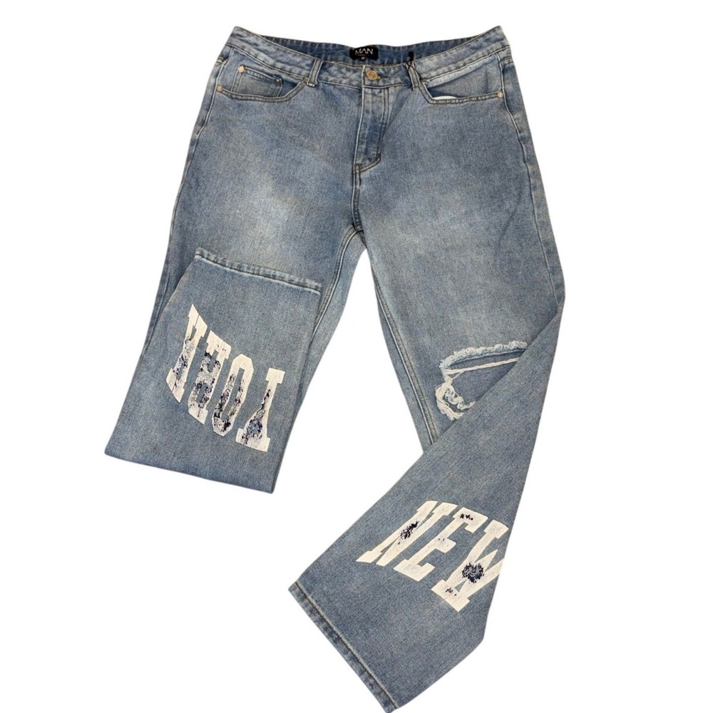 New York Graphic boohooMAN Jeans Mens 34R Blue Distressed Ripped Straight Leg